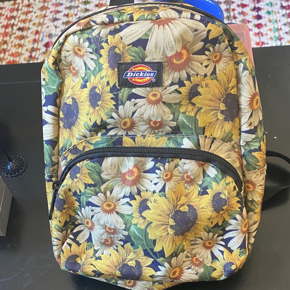 Dickies Sunflower and Daisy Small Backpack